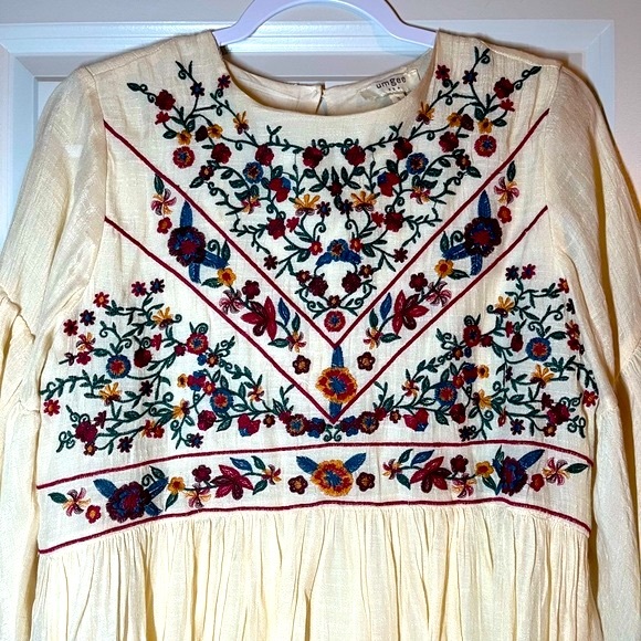 SOLD Umgee | Boho Bliss Embroidered Floral Bell Sleeve Dress Small - Picture 5 of 8